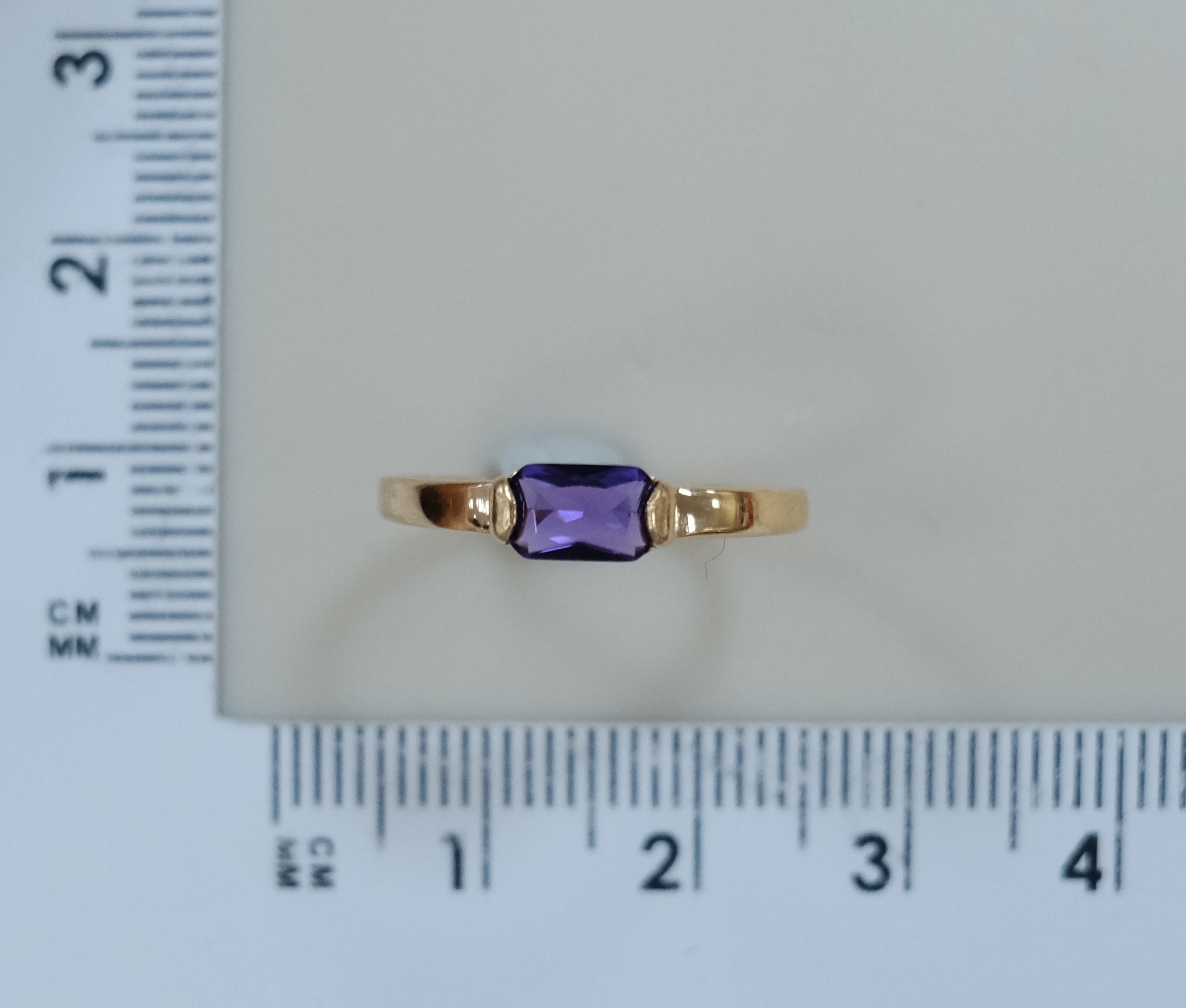 Серебряное кольцо с аметистом